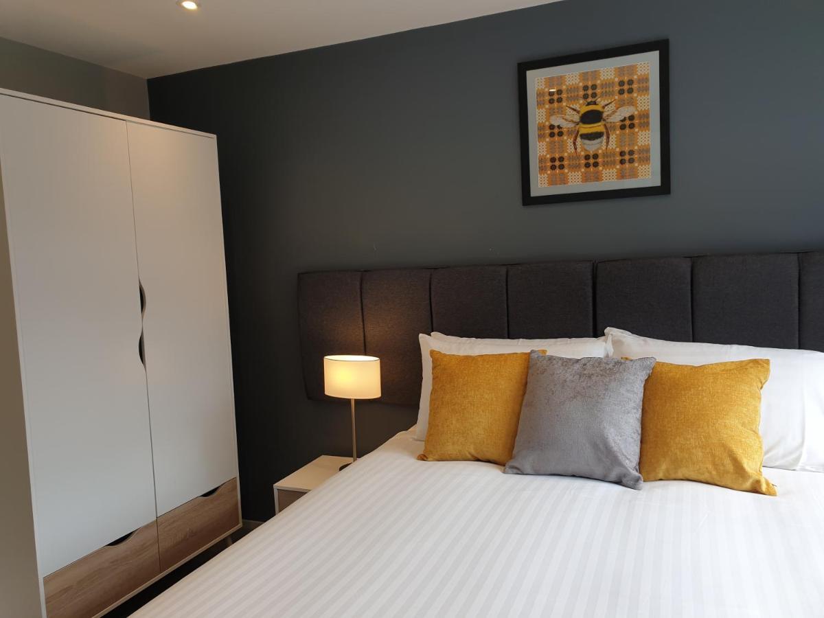 The Spires Serviced Apartments Cardiff Exterior photo